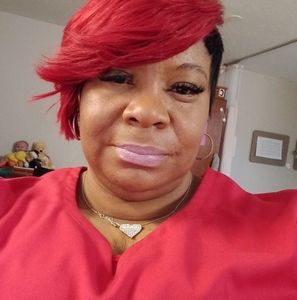 Meet your Posher, Detra